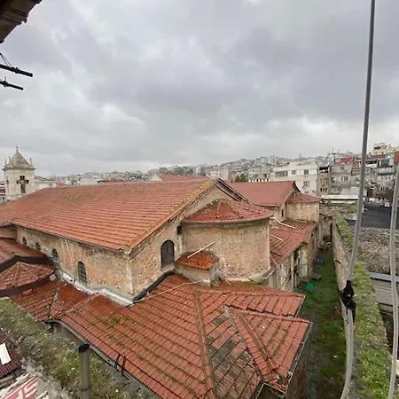 Apartment Turistik Boelgede Cati Kati Sik Istanbul
